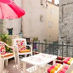 & Sweet Gostinjska kuća 3*